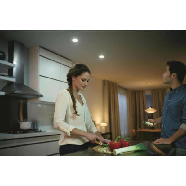 Hue Tone Phoenix Spot - Philips Hue 5 Hue Tone Phoenix Spot - Philips Hue – Image 3